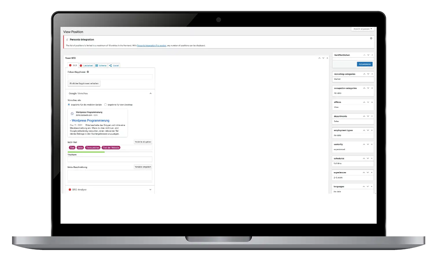 Vorschaubild zum Video: Einstellungen von Personio Integration in WordPress auf einem Laptop